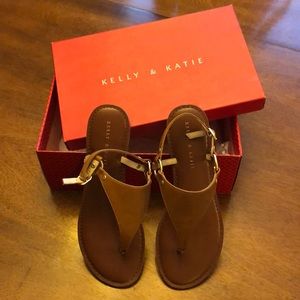 EUC Kelly & Katie sling back sandals.
